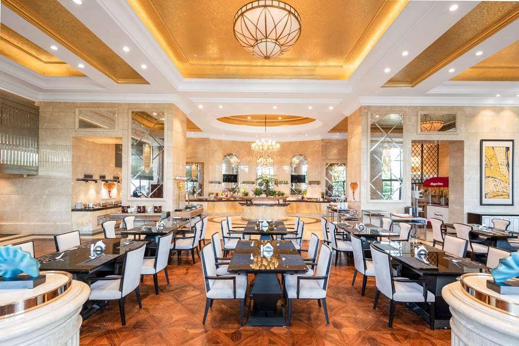 Wyndham Grand Xiamen Haicang Ristorante foto